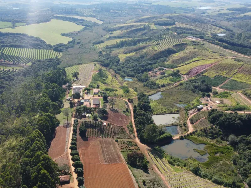 Fazenda em São Vicente de Minas/Minas Gerais — Ref RHKC1Z — Imagem 26