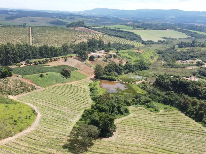 Fazenda em São Vicente de Minas/Minas Gerais — Ref RHKC1Z — Imagem 27