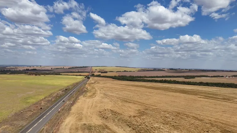 Fazenda em Piracanjuba/Goiás — Ref RLZJJM — Imagem 3