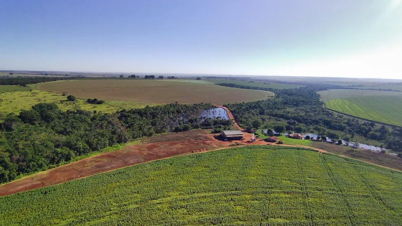 Fazenda em Prata/Minas Gerais — Ref YWM04X — Imagem 20