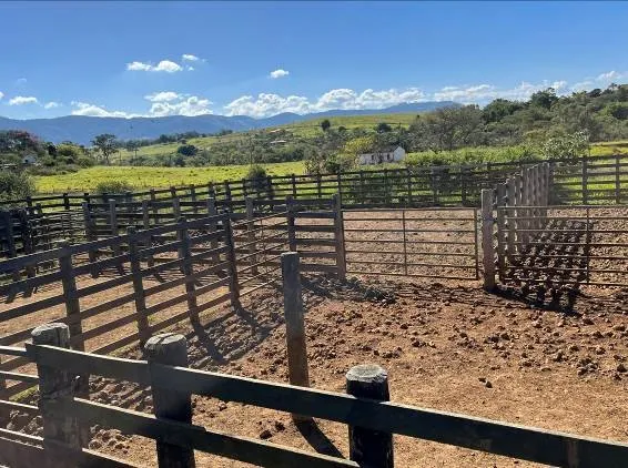 Fazenda em Caçapava/São Paulo — Ref CMBZKU — Imagem 22