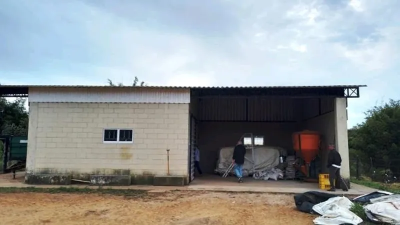 Fazenda em Caçapava/São Paulo — Ref CMBZKU — Imagem 27