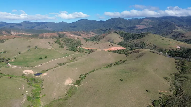 Imóvel rural em Taubaté/São Paulo — Ref OXVFRJ1