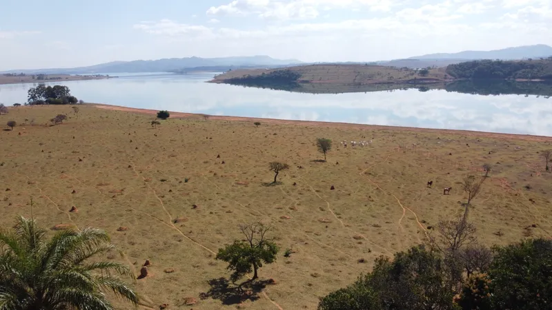 Fazenda em Guapé/Minas Gerais — Ref UAWC6A — Imagem 5