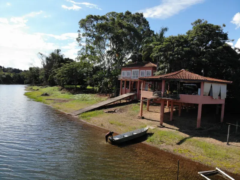 Rancho em Delfinópolis/Minas Gerais — Ref H30CIU — Imagem 3