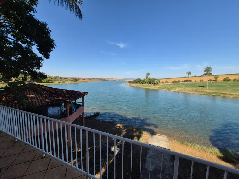 Rancho em Delfinópolis/Minas Gerais — Ref H30CIU — Imagem 14