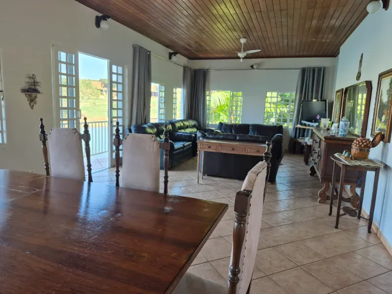 Rancho em Delfinópolis/Minas Gerais — Ref H30CIU — Imagem 17