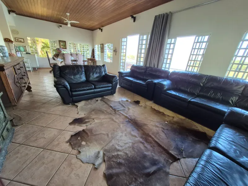 Rancho em Delfinópolis/Minas Gerais — Ref H30CIU — Imagem 28