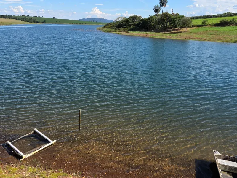 Rancho em Delfinópolis/Minas Gerais — Ref H30CIU — Imagem 38
