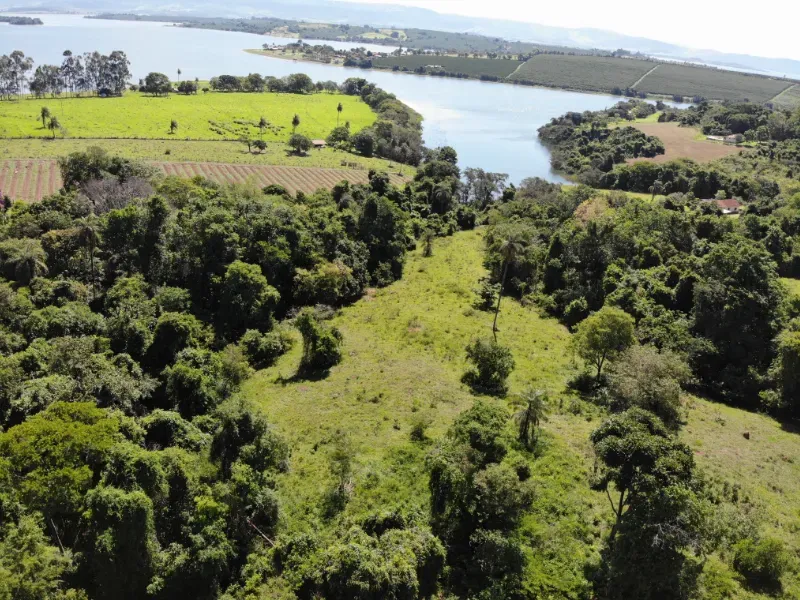Rancho em Delfinópolis/Minas Gerais — Ref 9ZMSQ7 — Imagem 4