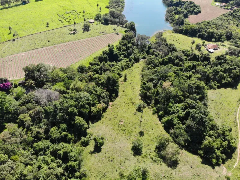Rancho em Delfinópolis/Minas Gerais — Ref 9ZMSQ7 — Imagem 7