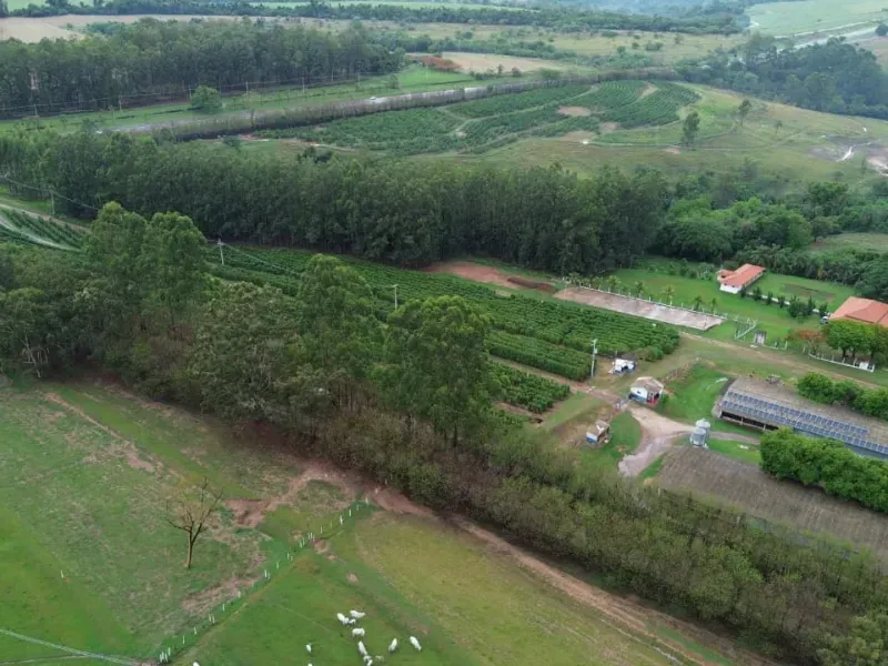 Sítio em Cajuru/São Paulo — Ref VIE5OZ — Imagem 3