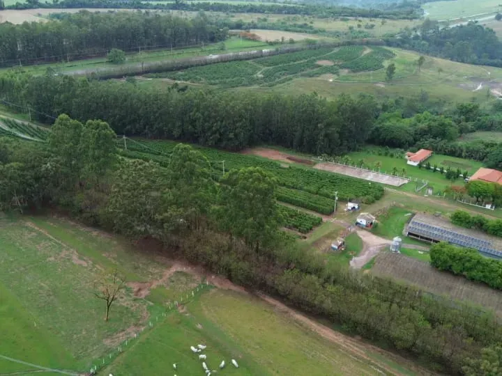 Sítio em Cajuru/São Paulo — Ref VIE5OZ — Imagem 5