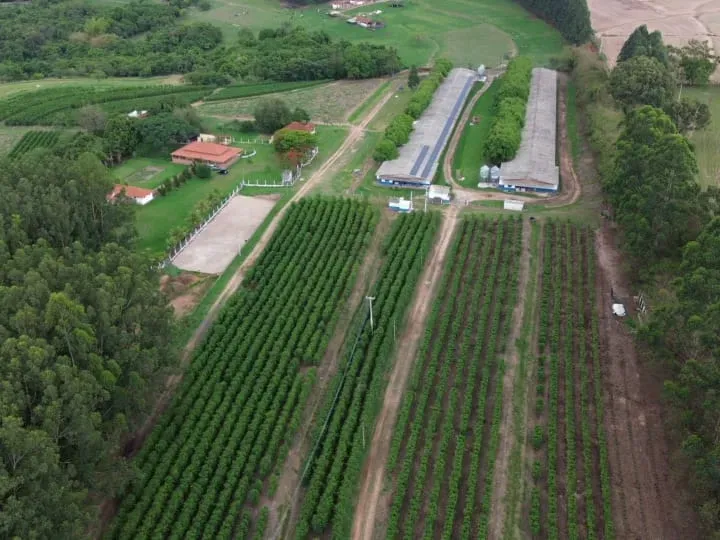 Sítio em Cajuru/São Paulo — Ref VIE5OZ — Imagem 38