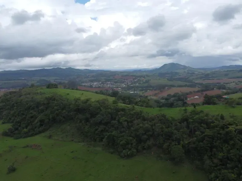 Fazenda em Monte Sião/Minas Gerais — Ref F0XQTD — Imagem 5