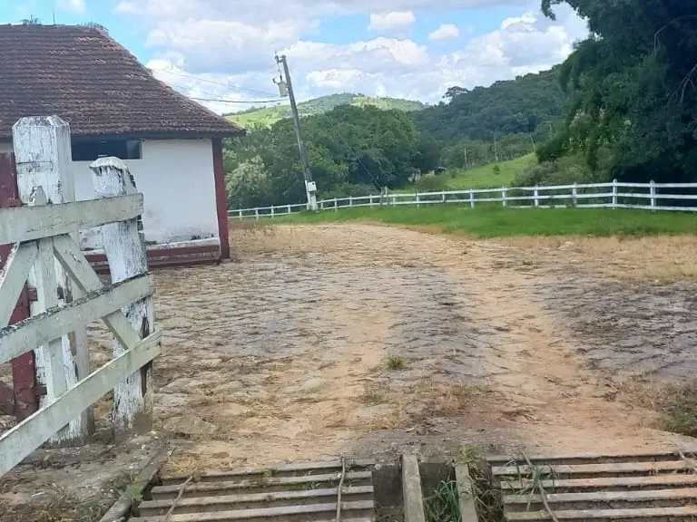 Fazenda em Oliveira/Minas Gerais — Ref GTNBUJ — Imagem 25