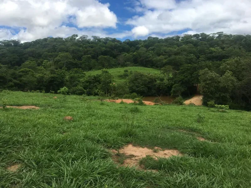 Imóvel rural em Lassance/Minas Gerais — Ref 0HCKDB1