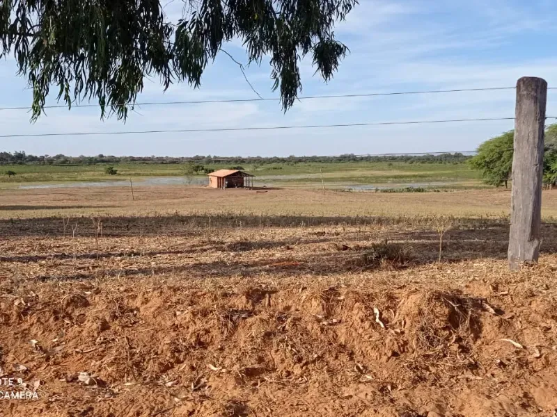 Imóvel rural em Manga/Minas Gerais — Ref RQWI2Z1
