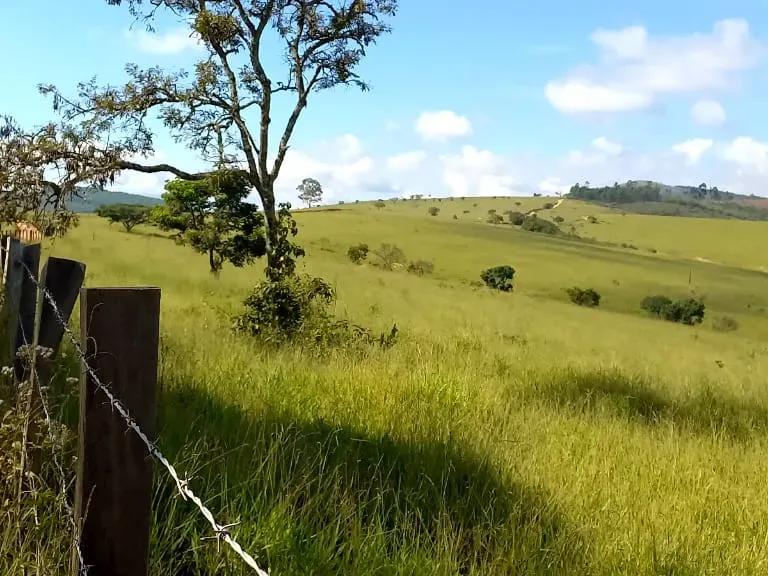 Fazenda em Resende Costa/Minas Gerais — Ref HLUIMU — Imagem 16