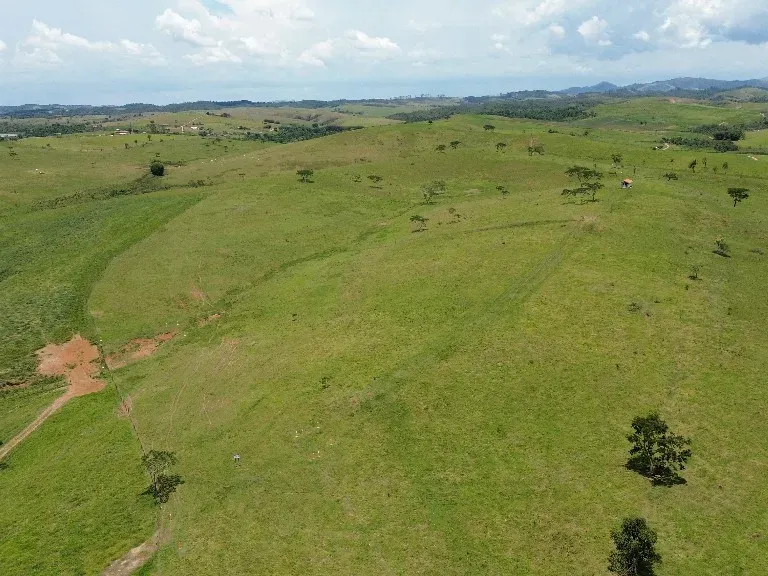Fazenda em Caçapava/São Paulo — Ref CMBZKU — Imagem 9