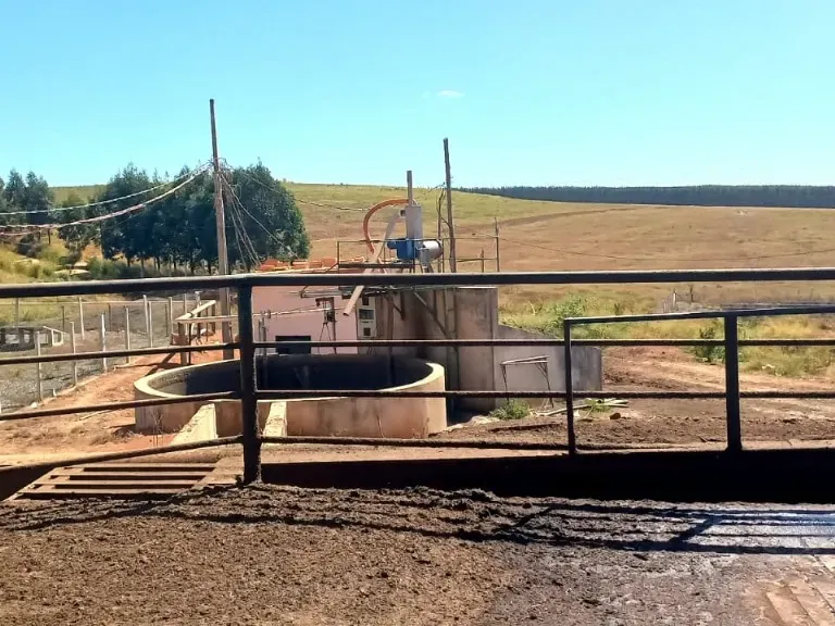 Fazenda em Pompéu/Minas Gerais — Ref ZJRBLY — Imagem 18