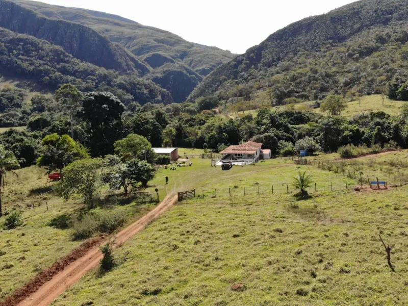 Fazenda em Delfinópolis/Minas Gerais — Ref OMXN7X — Imagem 3