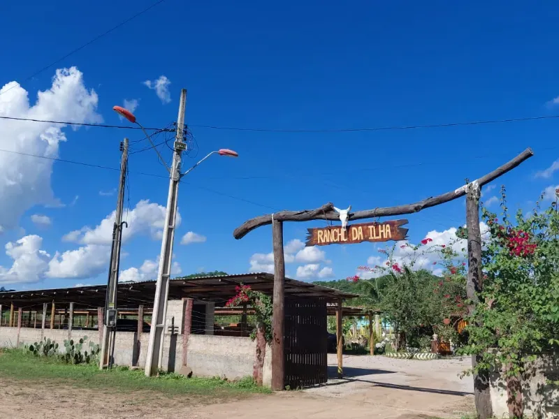 Rancho em Aracoiaba/Ceará — Ref 9GZZRY — Imagem 2